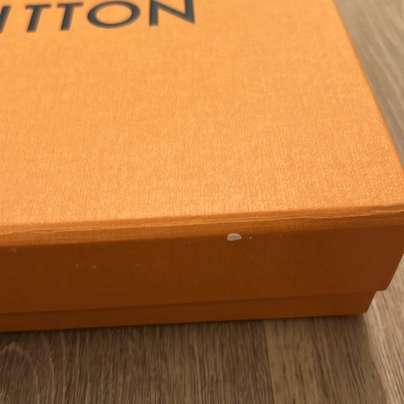 Louis Vuitton silk square - Picture 5 of 9